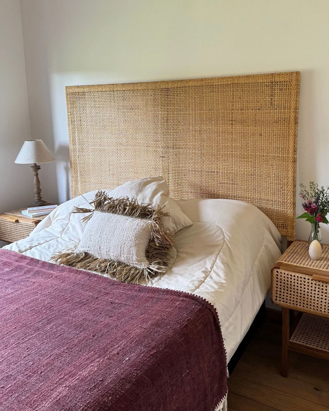Detalles y piezas Rumah que crean espacios que combinan a la perfección la calidez y la elegancia